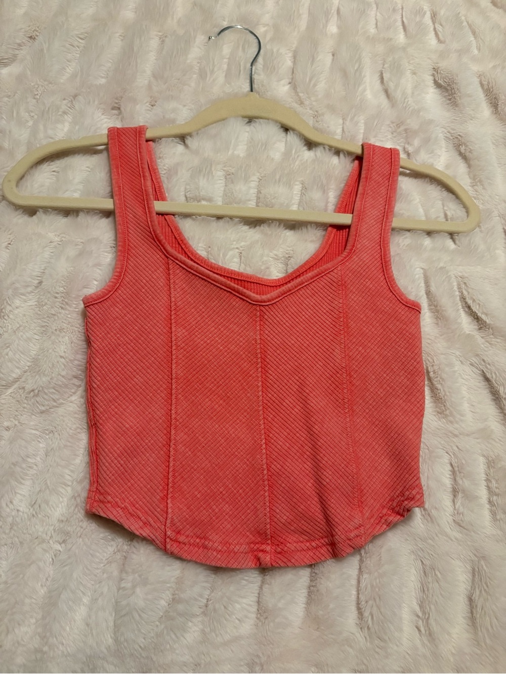 NWOT aerie Coral Ribbed Tank - Scoop Neck Cropped Top